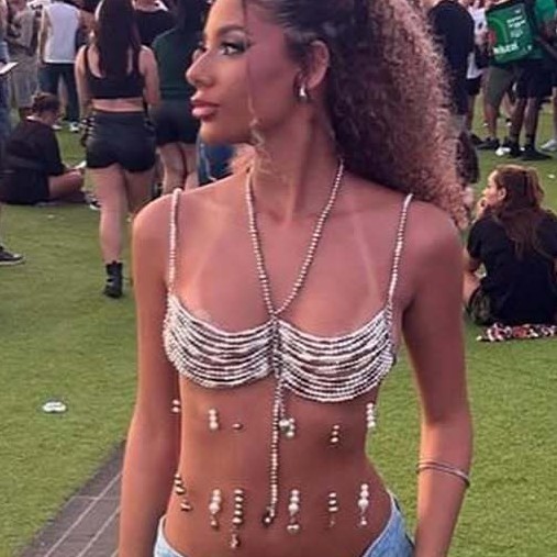 多層ホルターベストトップ、プラスチック織りパールビーズ、ブレ - Body Jewelry Vest のレビューと価格